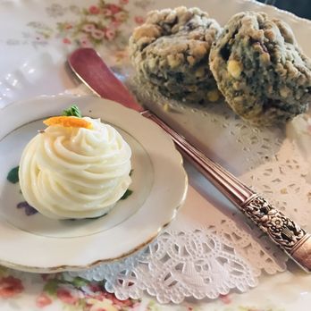 Quintealia's Tea Parlor - Scones - Tea Rooms Near Me - Burton, Ohio Quintealia's Tea Parlor - Scones - Tea Rooms Near Me - Burton, Ohio