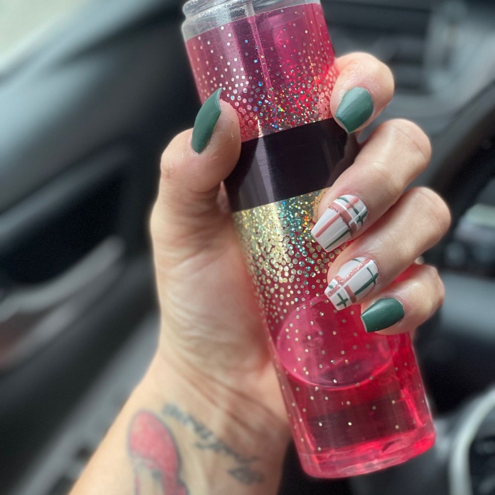 V-Nails Too - Nail Salons Near Me - Somerset, Pennsylvania V-Nails Too - Nail Salons Near Me - Somerset, Pennsylvania