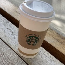 Café México - They serve starbucks coffee