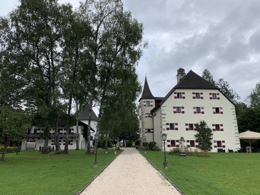 Schloss Prielau by null