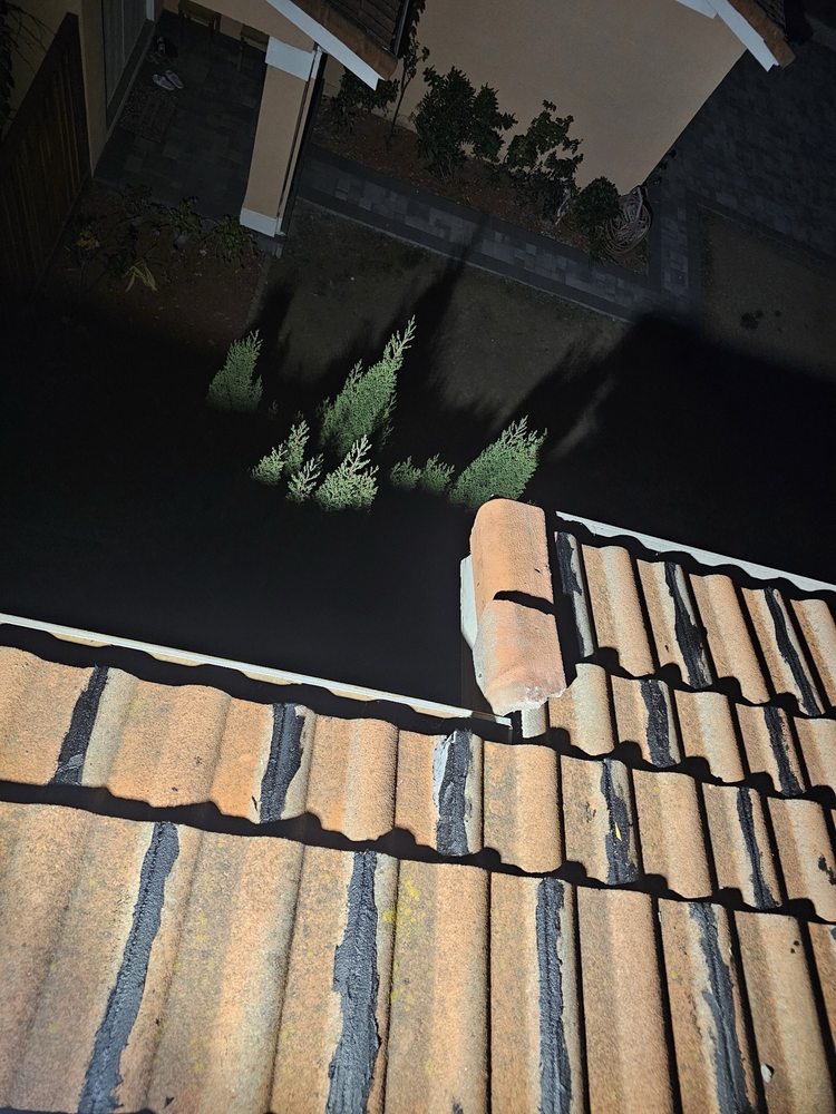 Slide of G Roofing Repair