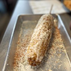 Tierra Caliente - Street corn