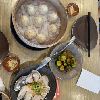 Good Alley - Cucumbers with XO sauce, kurobuta soup dumplings, spicy wontons - Chinese Near Me - Rosemead, California Good Alley - Cucumbers with XO sauce, kurobuta soup dumplings, spicy wontons - Chinese Near Me - Rosemead, California