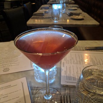 Gatsby's Landing - Pomegranate martini - New American Near Me - Roslyn, New York Gatsby's Landing - Pomegranate martini - New American Near Me - Roslyn, New York