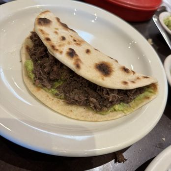 Mary Lou's Cafe - Barbacoa taco with guacamole - Mexican Near Me - San Antonio, Texas