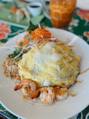 Green Basil Thai Restaurant by null