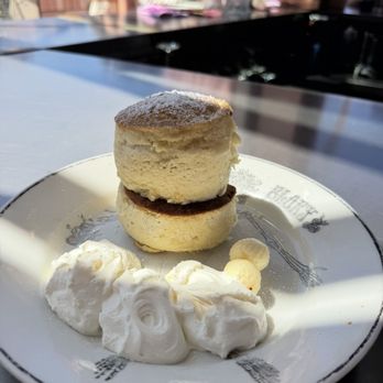 Morning Glory - Soufflé pancakes - Breakfast & Brunch Near Me - San Diego, California Morning Glory - Soufflé pancakes - Breakfast & Brunch Near Me - San Diego, California