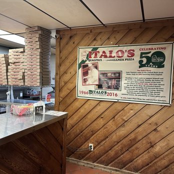 Italos Pizza Shop - Pizza Near Me - North Canton, Ohio