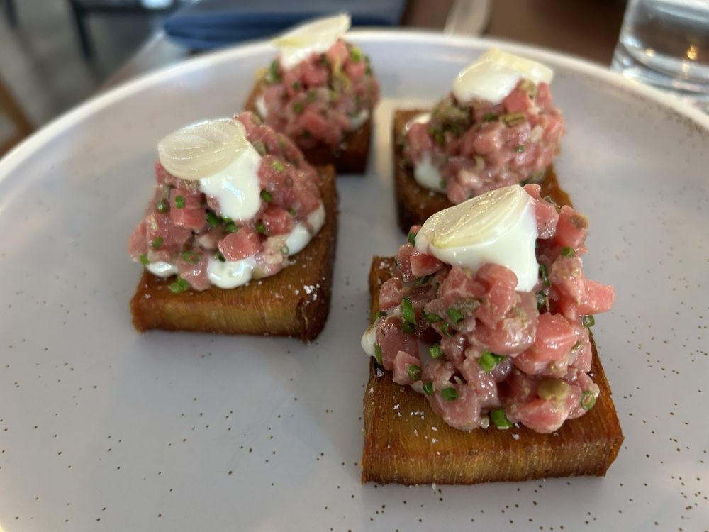 Fox & Monocle Cafe Logo