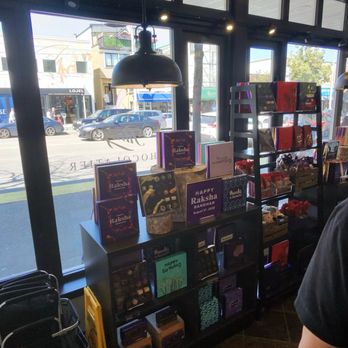 Purdys Chocolatier - Chocolatiers & Shops Near Me - Vancouver, British Columbia Purdys Chocolatier - Chocolatiers & Shops Near Me - Vancouver, British Columbia