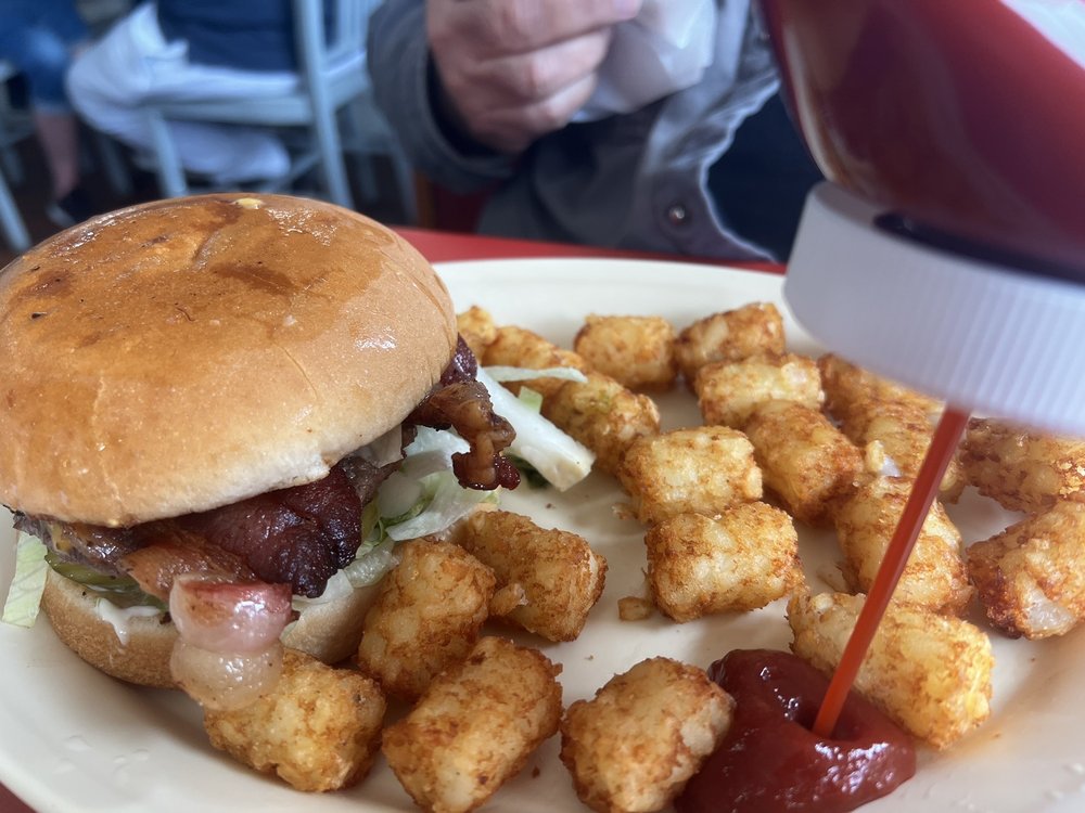 BILL’S GRILL NO 3 Updated May 2024 35 Photos & 49 Reviews 1906 S