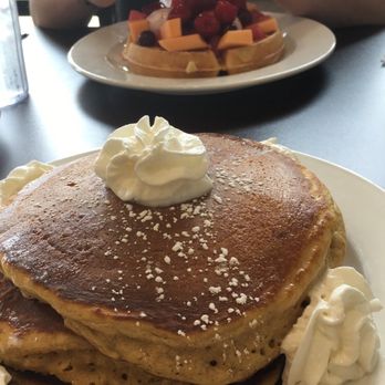 Cinnamon Pancake House - Breakfast & Brunch Near Me - Naperville, Illinois