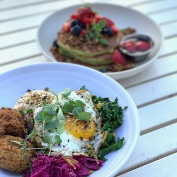 Blueys Kitchen - The bowl of formerly known as - Cafes Near Me - Santa Monica, California