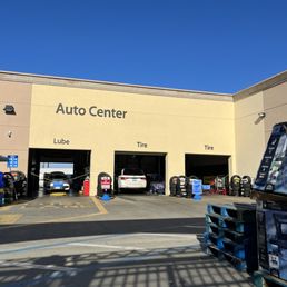 Walmart "Auto Center" Walmart "Auto Center"