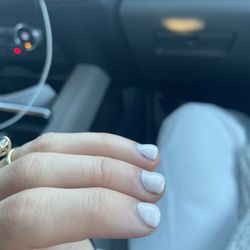 Modern Nails - Uneven job and no cuticle care or trimming
