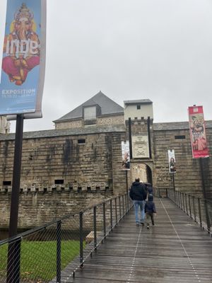 Château des ducs de Bretagne by null