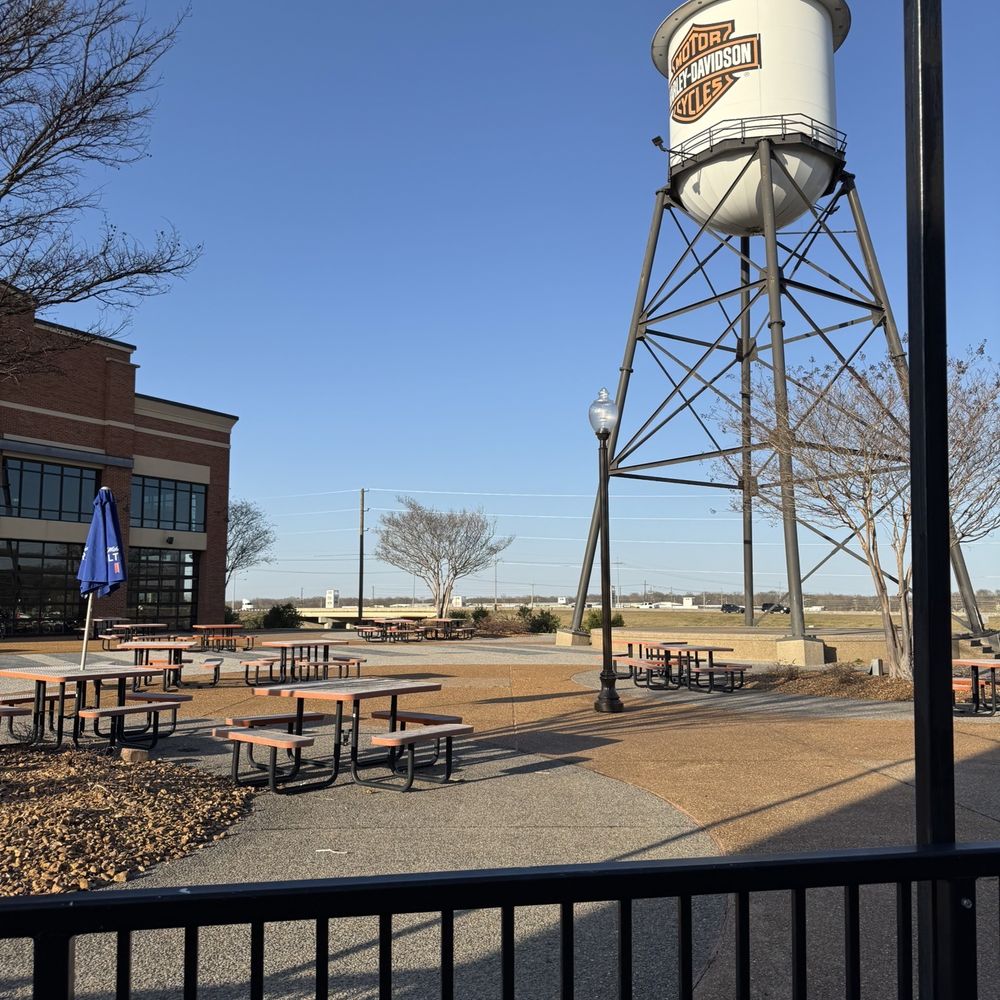 Sidecar Cafe - Outdoor patio views - American Near Me - Southaven, Mississippi Sidecar Cafe - Outdoor patio views - American Near Me - Southaven, Mississippi