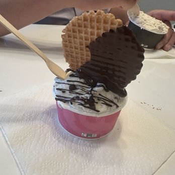 Gelataio - Mint chocolate chip gelato with dark chocolate drizzle and waffle - Gelato Near Me - San Carlos, California