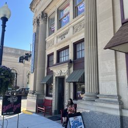 Romeo Townhall Soda Fountain