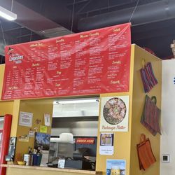 Los Tres Compadres - Menu and counter
