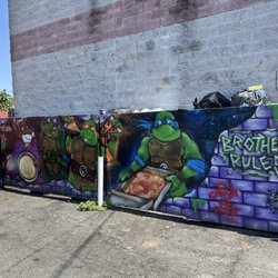 Brother's Pizzeria