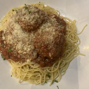 L'Usine de Spaghetti - Spaghetti & Meatballs - Italian Near Me - Montreal, Quebec L'Usine de Spaghetti - Spaghetti & Meatballs - Italian Near Me - Montreal, Quebec