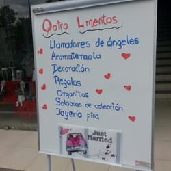 Qatro Lmentos - Lo que venden