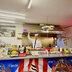 The best burger maker!  Same shop 20 years later. Coolest guy!! Best diner!
