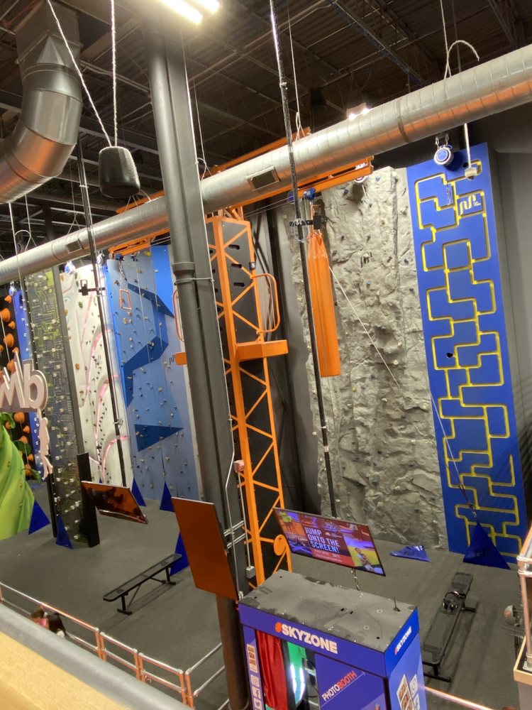 SKY ZONE TRAMPOLINE PARK 18 Photos & 62 Reviews 66 Orland Square Dr