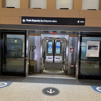 Union Station - UP Express Train - Public Transportation Near Me - Toronto, Ontario Union Station - UP Express Train - Public Transportation Near Me - Toronto, Ontario