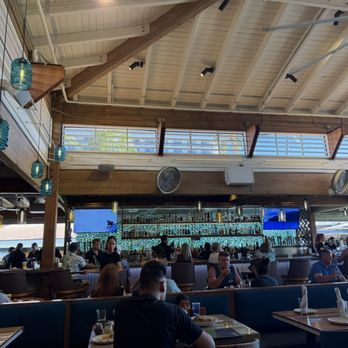 Monkeypod Kitchen - Bar Area - New American Near Me - Lahaina, Hawaii