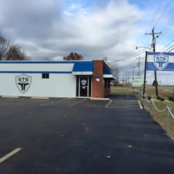 StS Armory - Store front