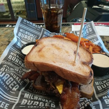 Milwaukee Burger Company - Burgers Near Me - Appleton, Wisconsin