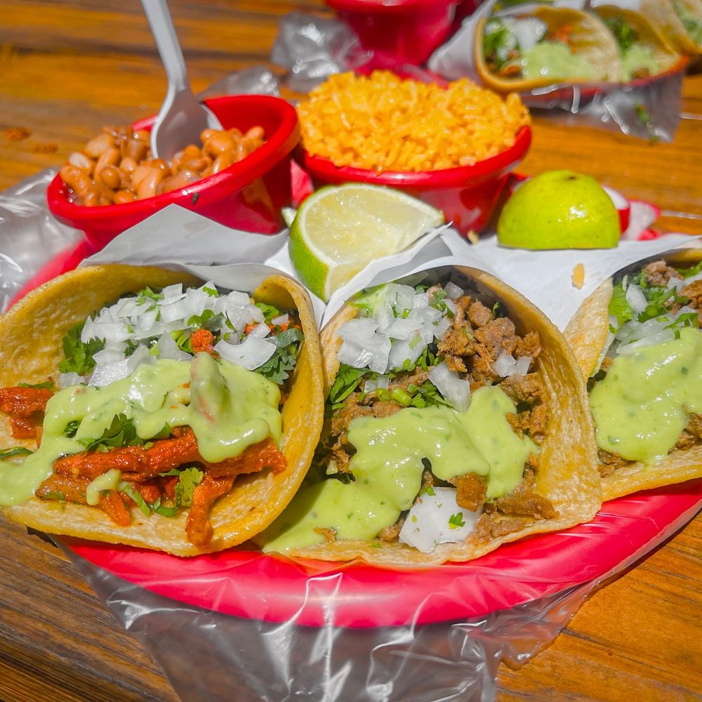 Tacos El Rey - Three taco dinner - Tacos Near Me - Chicago, Illinois Tacos El Rey - Three taco dinner - Tacos Near Me - Chicago, Illinois