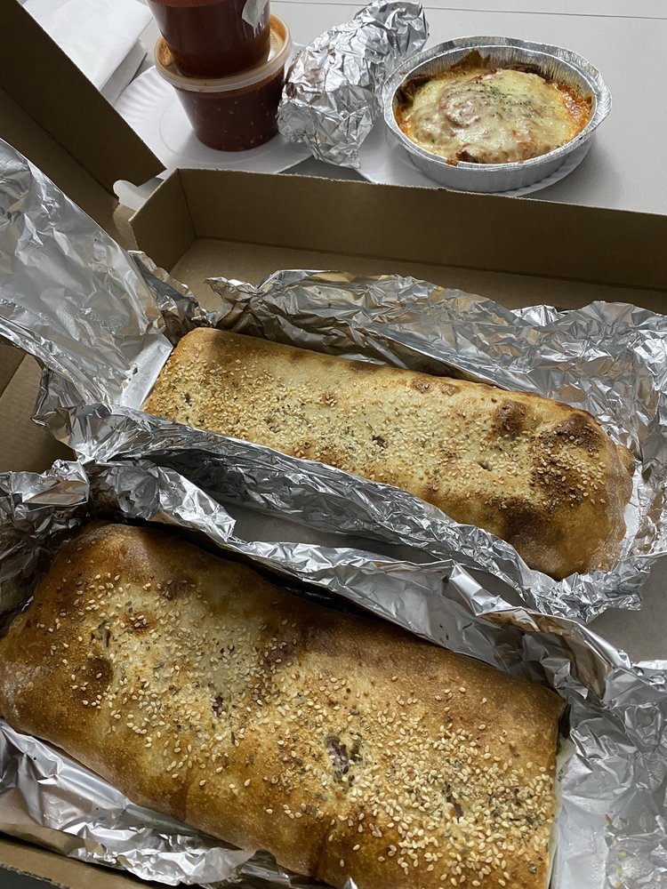 LA PIAZZA PIZZERIA AND RESTAURANT Updated September 2024 64 Photos