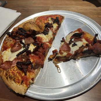 Dinos Pizzeria - Pizza - Pizza Near Me - Port Orchard, Washington Dinos Pizzeria - Pizza - Pizza Near Me - Port Orchard, Washington