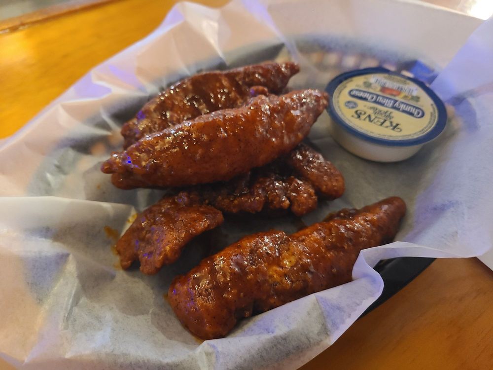 Flat River Tavern Logo