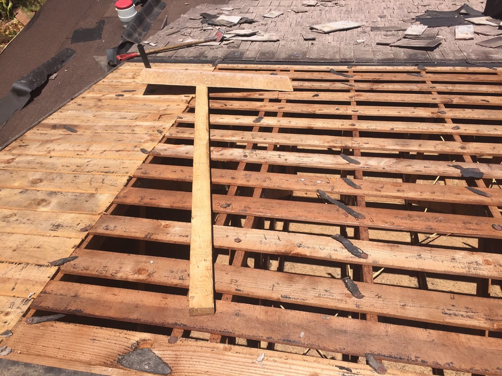 Slide of M & R Roofing