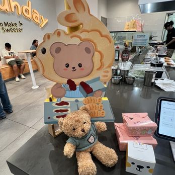 NiNi Sunday - Ice Cream & Frozen Yogurt Near Me - Sacramento, California NiNi Sunday - Ice Cream & Frozen Yogurt Near Me - Sacramento, California
