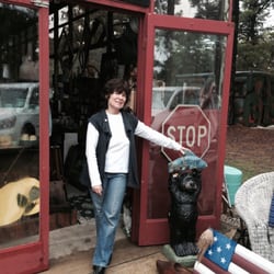 Green Acres Barn - Chris will help you in Saturday's