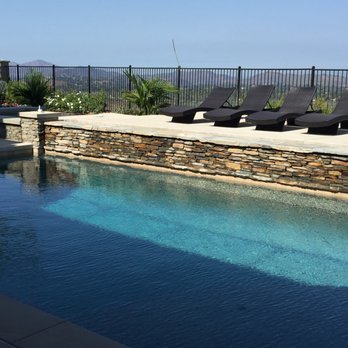 California Pools - Thousand Oaks - New swimming pool with waterfall and infinity spa - General Contractors Near Me California Pools - Thousand Oaks - New swimming pool with waterfall and infinity spa - General Contractors Near Me
