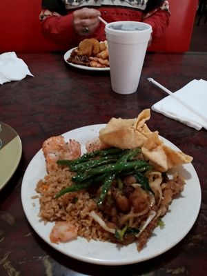 Royal Palace Chinese Restaurant by null