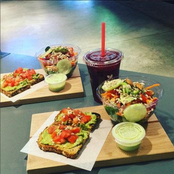 SoFA Market - Avocado Heaven toast, Luna salad and hibiscus and mint agua fresca from Vitamina Juices & Blends - Food Court Near Me - San Jose, California