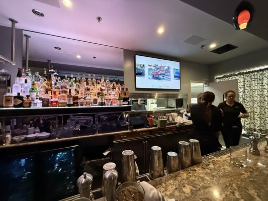 Hozy's Grill by null