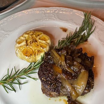 Hemingway - Fillet mignon 4 ounce - Steakhouses Near Me - Tulsa, Oklahoma Hemingway - Fillet mignon 4 ounce - Steakhouses Near Me - Tulsa, Oklahoma