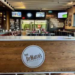 Dom DeMarco's Pizzeria & Wine Bar
