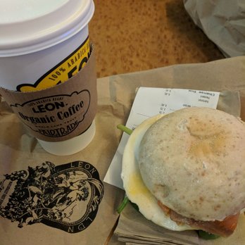 Leon - Latte and salmon egg sandwich - Fast Food Near Me - London, XGL
