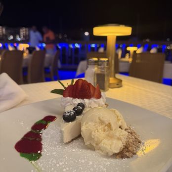 Alexander Restaurant - American Near Me - Centro, BCS Alexander Restaurant - American Near Me - Centro, BCS