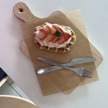 Sweet Talk Cafe - Strawberry Creme Croffle - Cafes Near Me - Apex, North Carolina