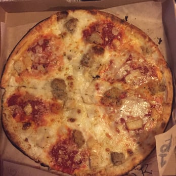 Blaze Pizza - Build your own pizza - Salad Near Me - Newark, New Jersey